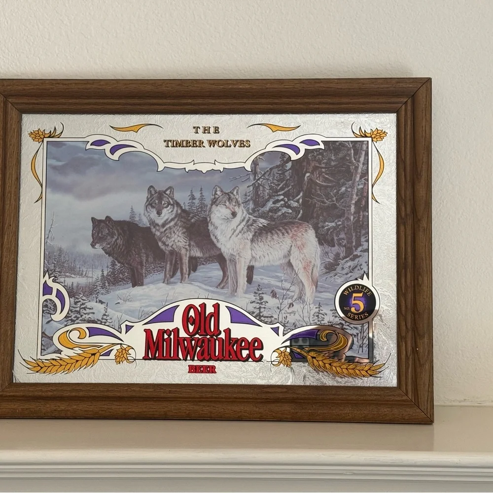 Old Milwaukee Best Timberwolves Framed Mirror Wildlife Series Rare Collectible